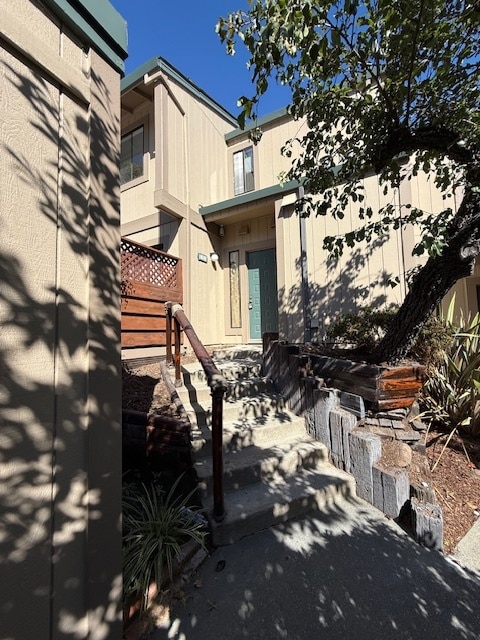 Photo - 21 Larkspur Ln