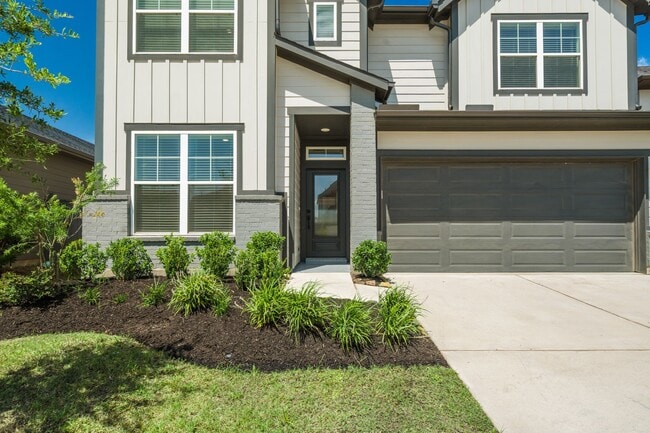 Photo - 17043 Luminous Ln