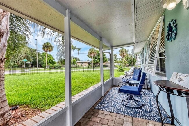 Photo - 1686 Chapline Ln