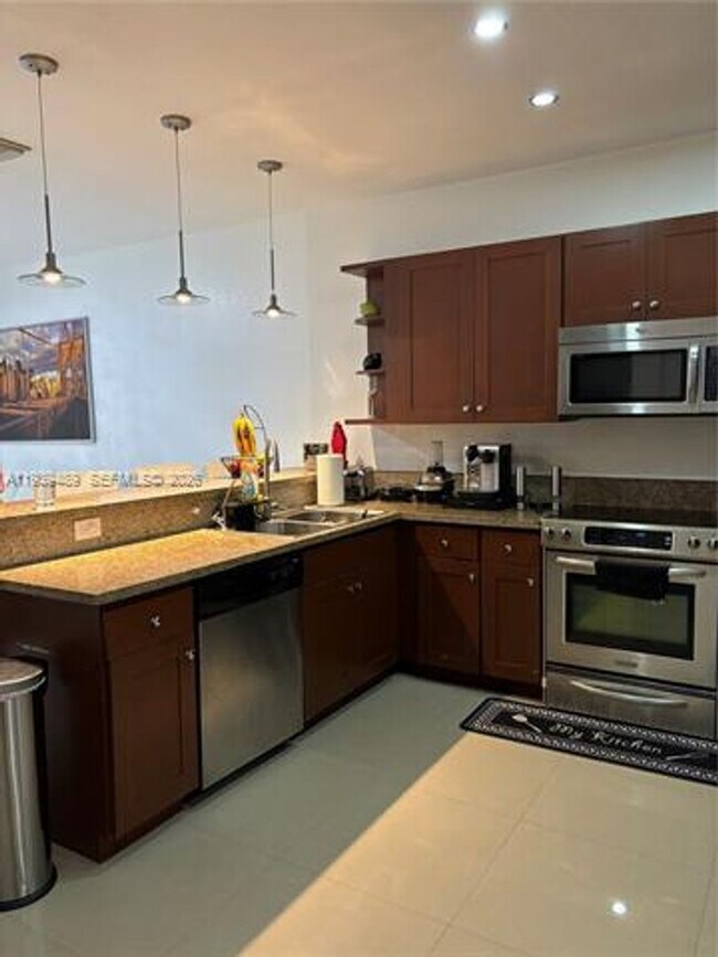 Photo - 10788 NW 74th St