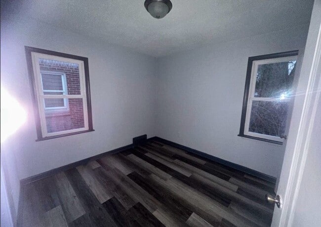 Photo - Cute 2 bedroom located on Detroit's West side.