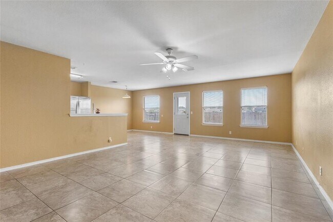 Photo - 318 Mitchell Dr