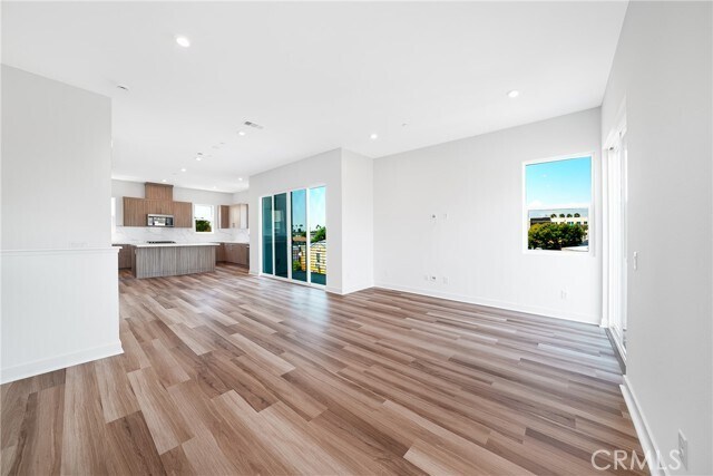 Photo - 1111 W Bushell St