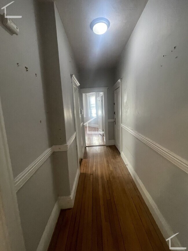 Photo - 159 Kelton St