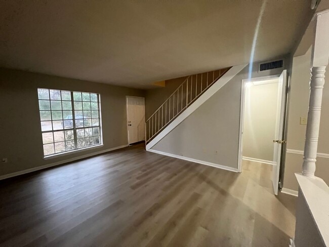 Photo - 300 F.B.S. INVESTMENTS, LLC Unit B