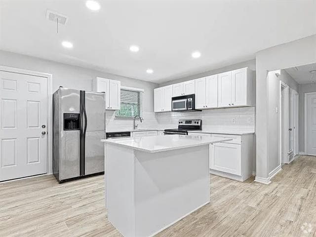 Building Photo - 8535 Westfield Dr Rental