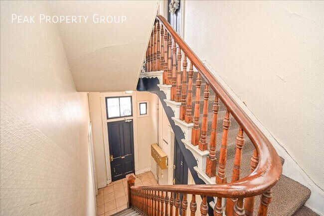 Photo - 215 E University Ave