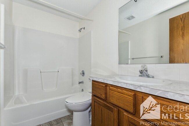 Photo - Wonderful Split Level Home in North Wichita