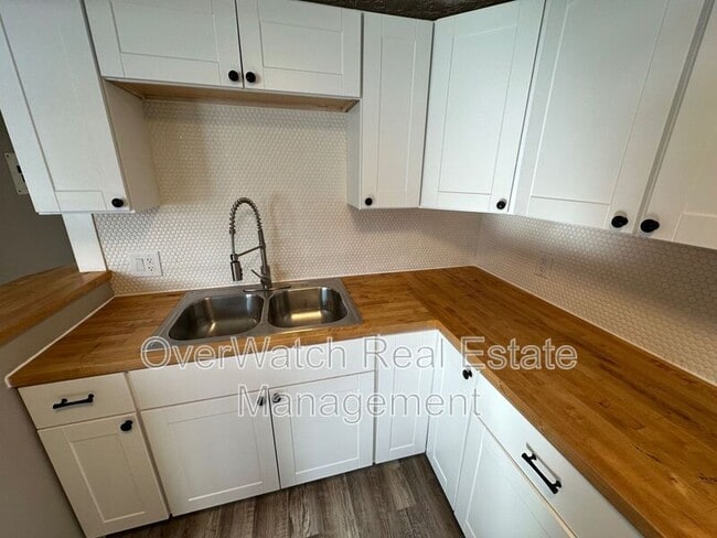 Photo - 11610 Celestial St
