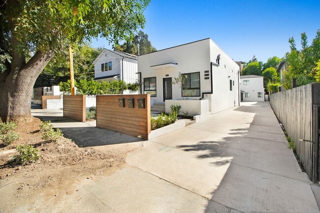 5622 Raber St Unit 5624