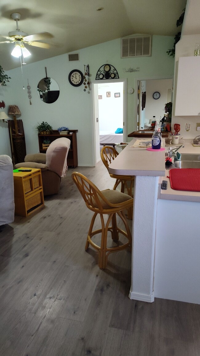 Photo - 9944 Needles Dr