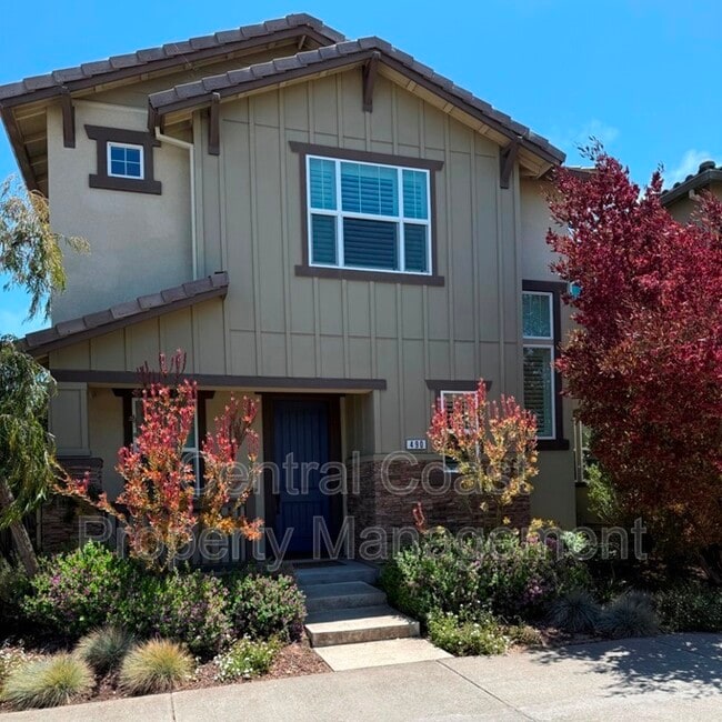 Building Photo - 490 Palisade Dr