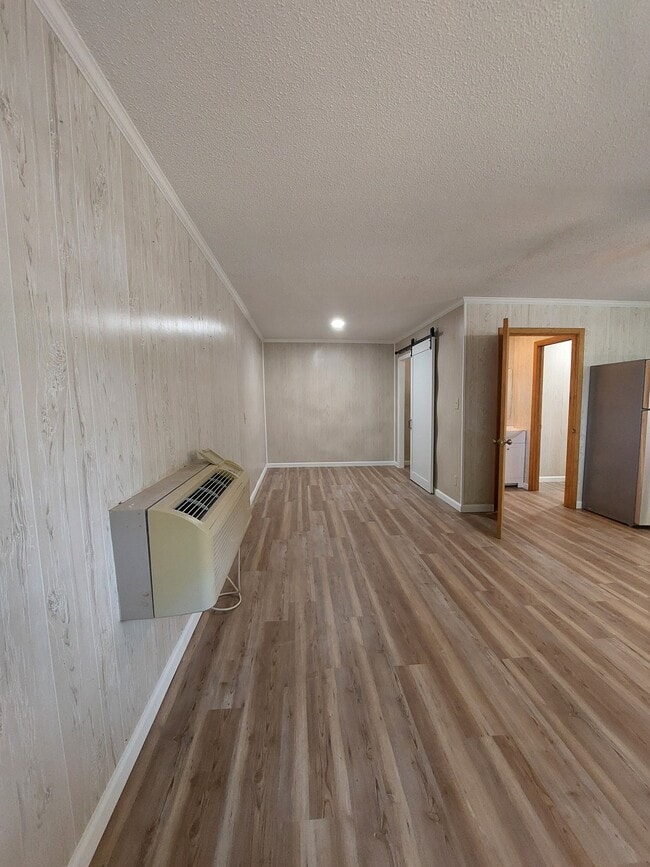 Photo - 4038 North Rd Unit 4038