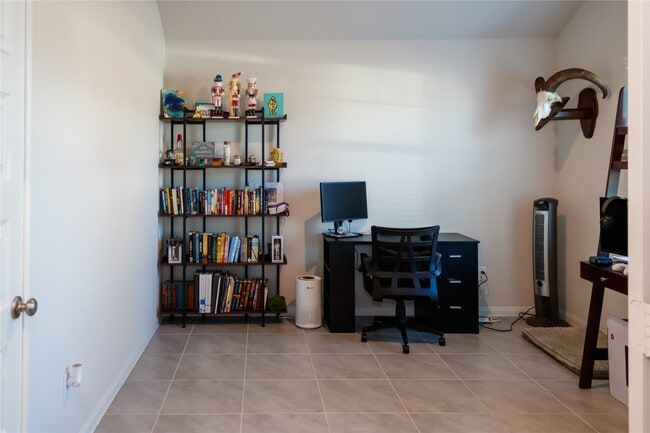 Photo - 10201 Waterwall Ln