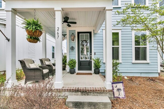 Photo - 267 Summers Dr