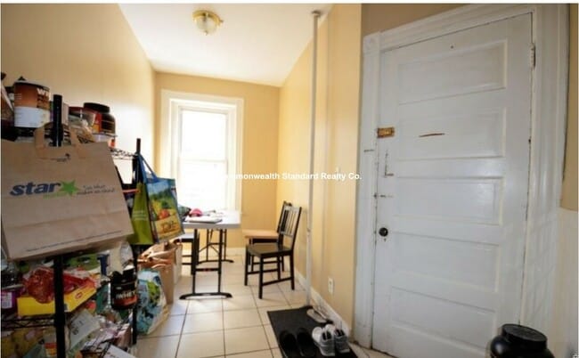 Photo - 10 Strathmore Rd Unit 1