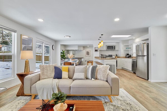 Photo - 629 212th St SW Unit ID1470514P