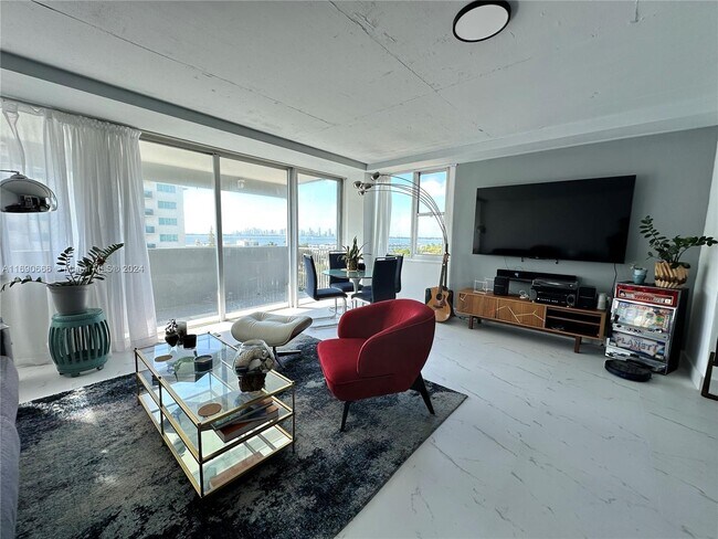 Photo - 7545 E Treasure Dr Condo Unit 8A