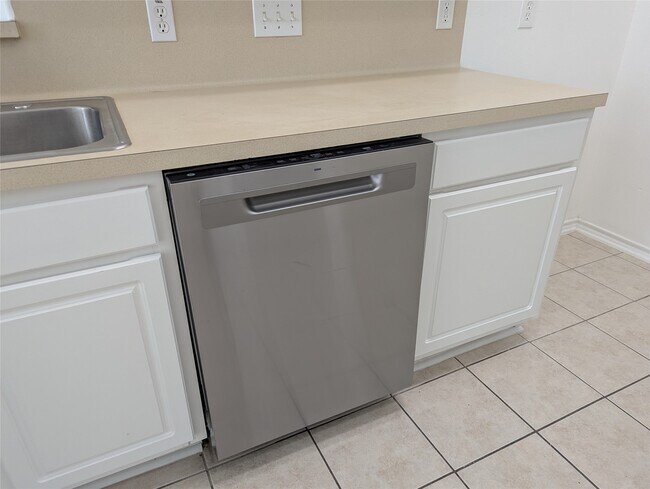 Photo - 16515 Beckland Ln