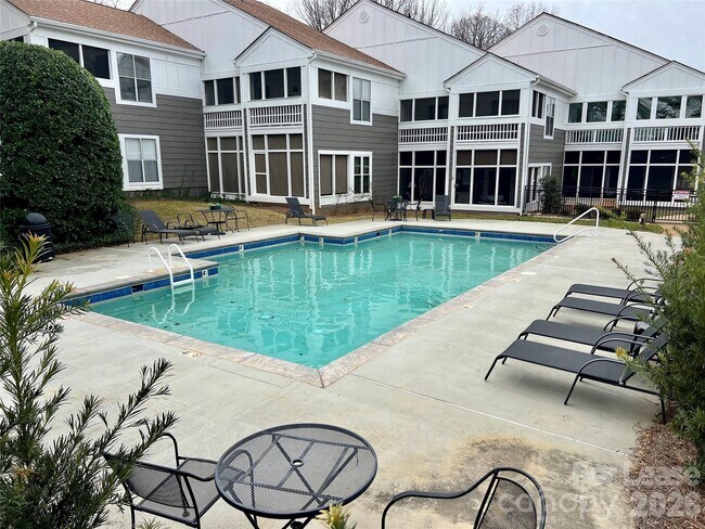 Photo - 751 Southwest Dr