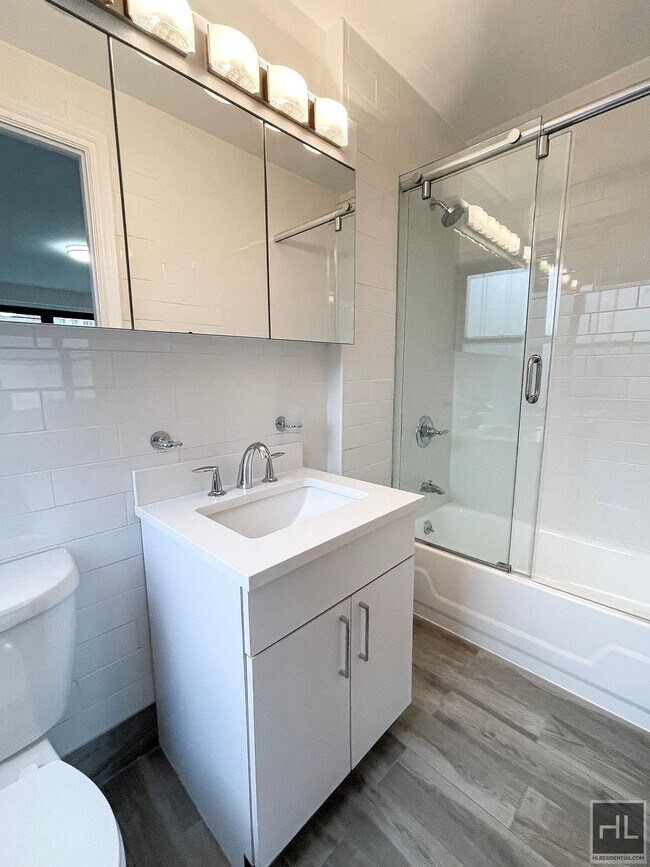 Photo - E 88th St Unit 15C