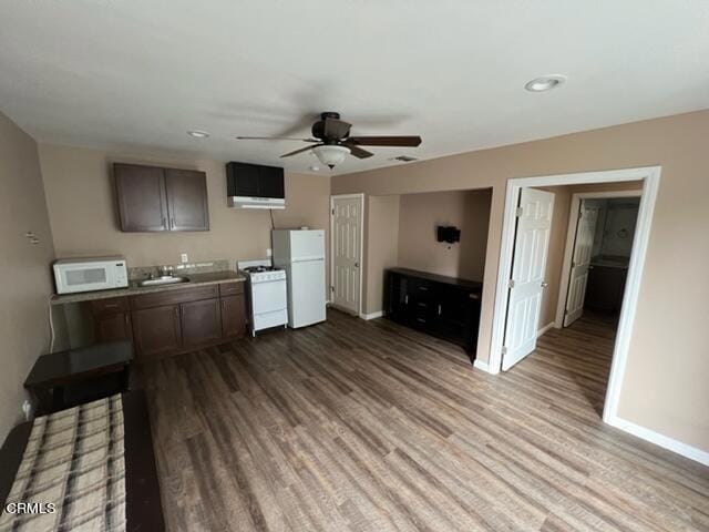 Building Photo - 996 Utica Ave