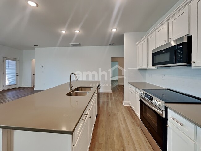 Photo - 1365 Soapstone Rd