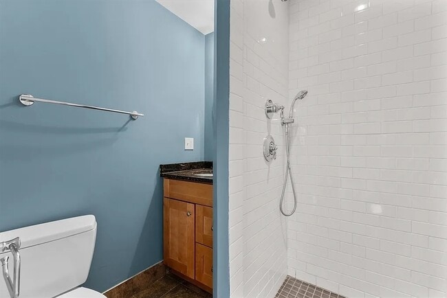 Photo - 11 Woodlawn St Unit #1