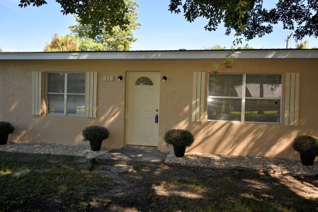 Building Photo - COMING SOON: 2/1 off Palm Beach Blvd