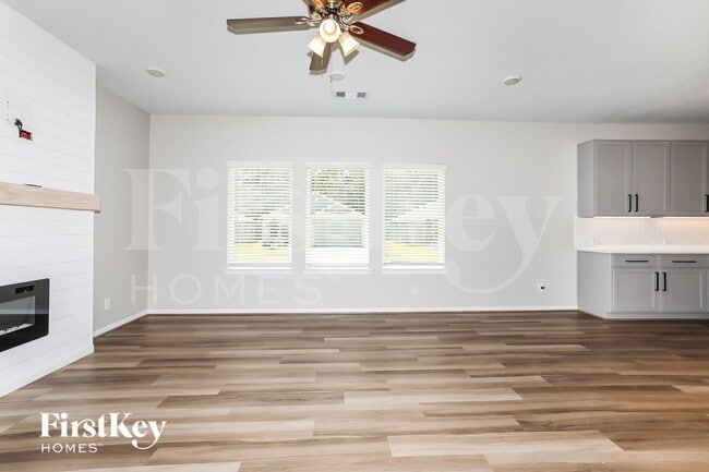 Photo - 811 Steam Rdg Ln