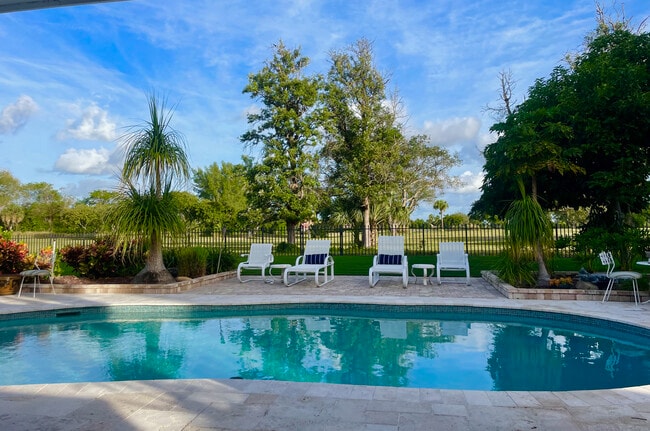 Back yard on golf course - 301 NW 53rd St