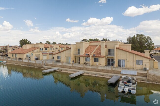 Photo - Silver Lakes