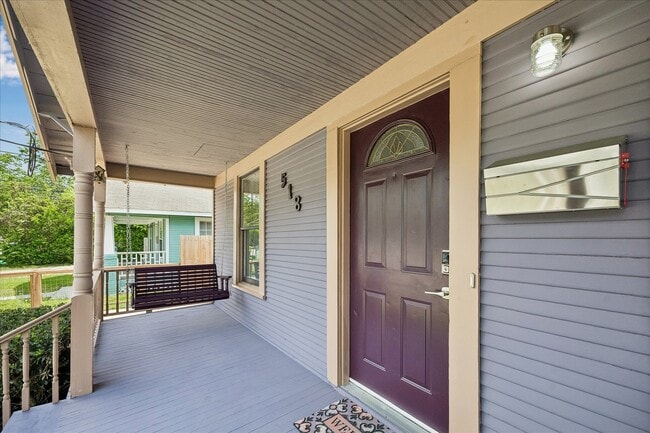 Photo - 518 W 14th St