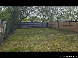 Photo - 2610 Woodbury St