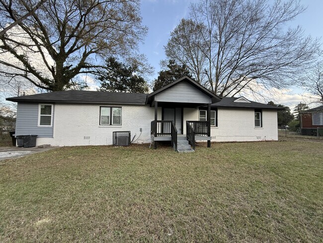 Photo - 91 Munson Dr