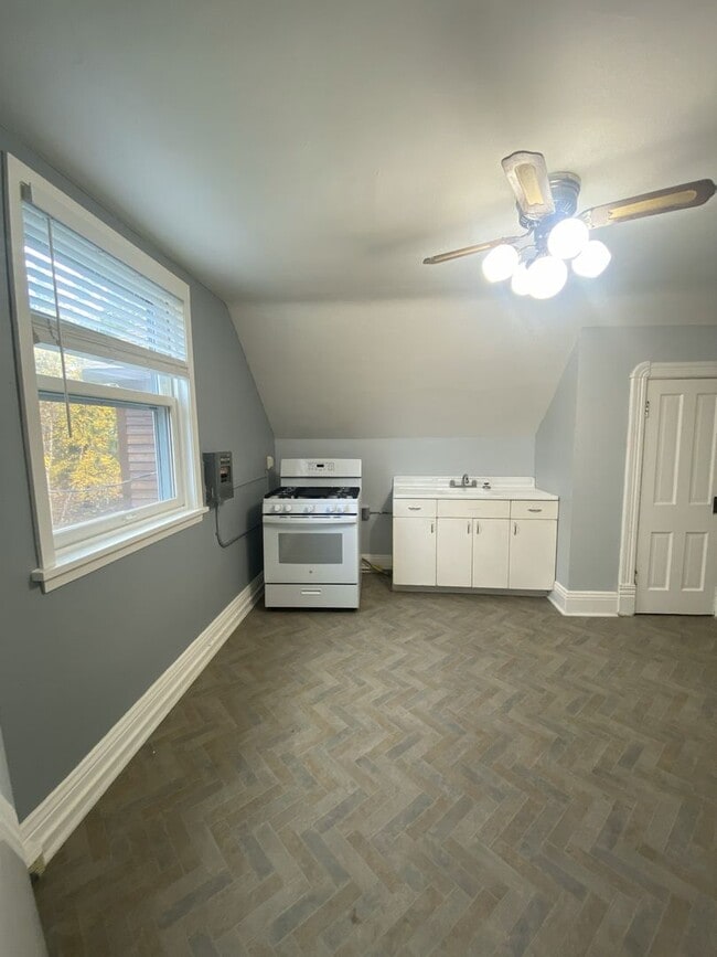 Photo - 1826 Minnesota Ave Unit 1826.5 upper