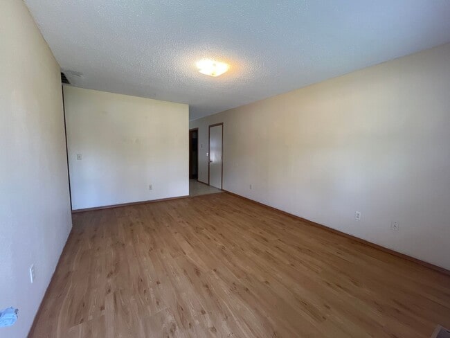 Photo - cli91012 Unit 910