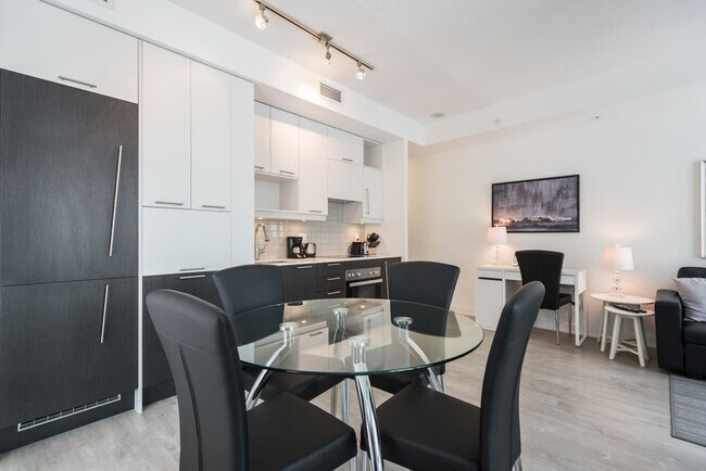 Photo - 199 Richmond St W Unité SI ID1471511P