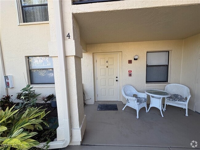 Building Photo - 8383 Charter Club Cir Unit 4 Rental