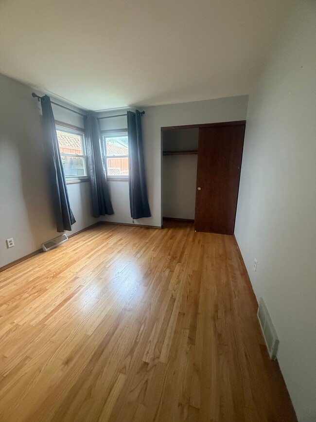 Photo - 307 S 76th St Unit Lower