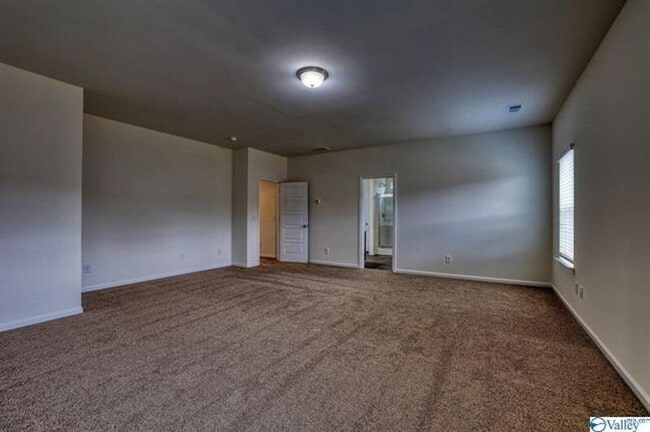 Photo - 115 Lincoln Gray Cir