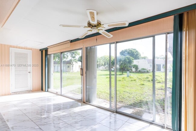 Photo - 16985 SW 113th Ct