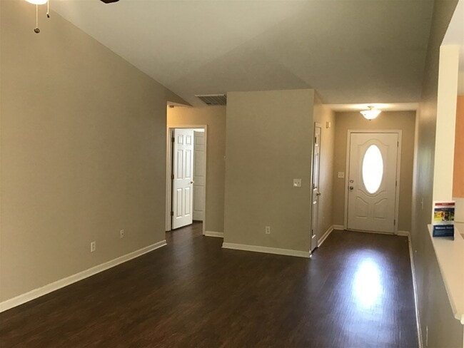 Photo - 3028 Misty Ridge Ln