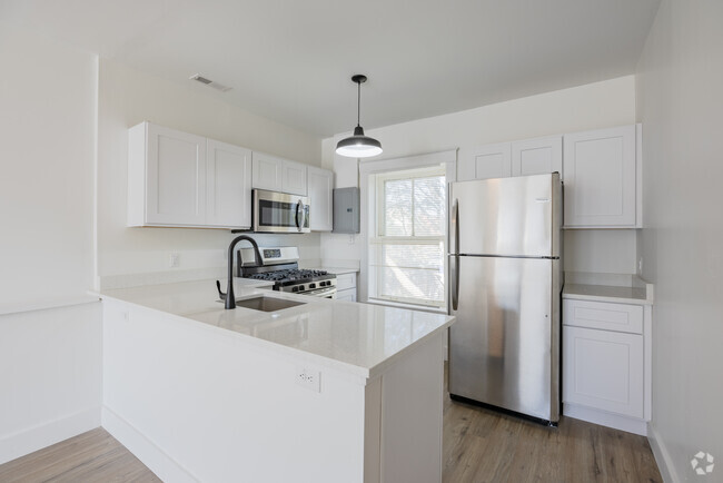 Kitchen - 530SF - Beyster Terrace Apartments