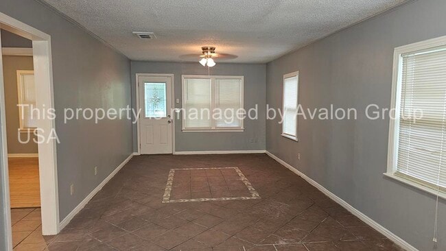 3056 Date St