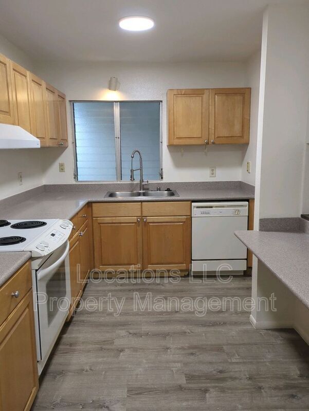 Photo - 44-121 Laha St Unit #5