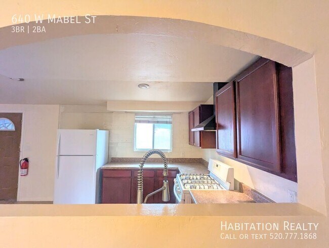 Photo - 640 W Mabel St
