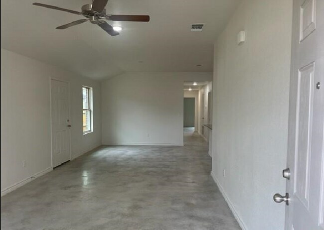 Photo - 2313 Alterman Dr