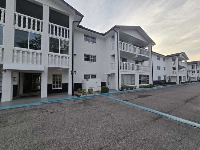 Photo - 3704 Broadway Unit Apt 112-A