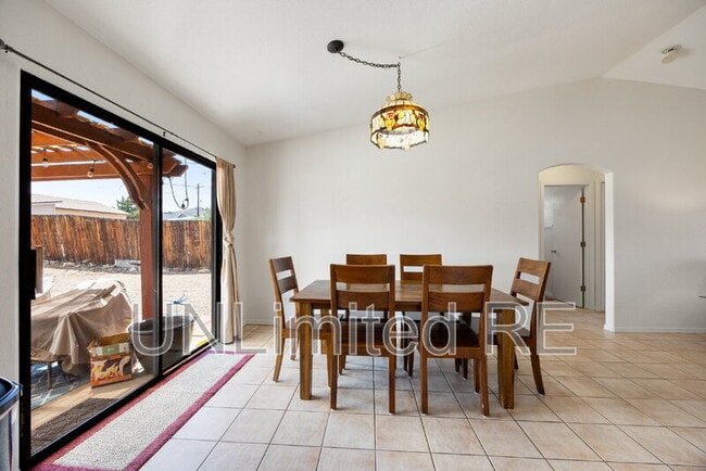 Photo - 4835 Gemstone Dr